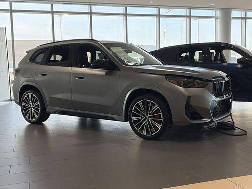 Frozen Pure Grey Metallic 2026 BMW X1 M35i