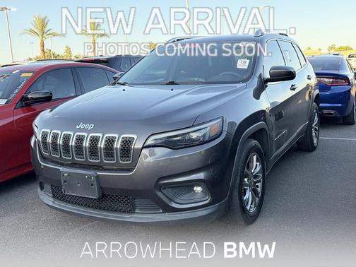 Granite Crystal Metallic Clearcoat 2019 Jeep Cherokee Latitude Plus