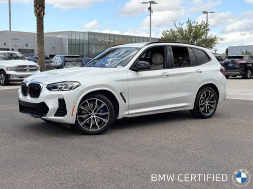 Mineral White Metallic 2024 BMW X3 M40i