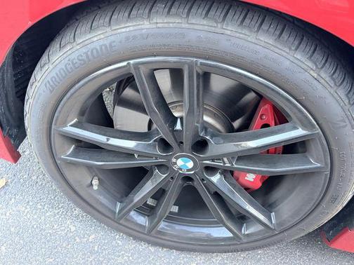 Melbourne Red Metallic 2024 BMW M340 i