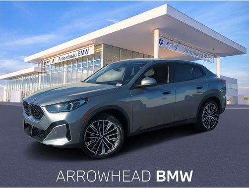 Skyscraper Grey Metallic 2026 BMW X2 xDrive28i