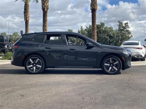 2026 BMW iX xDrive45