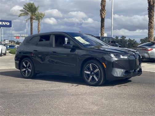 2026 BMW iX xDrive45