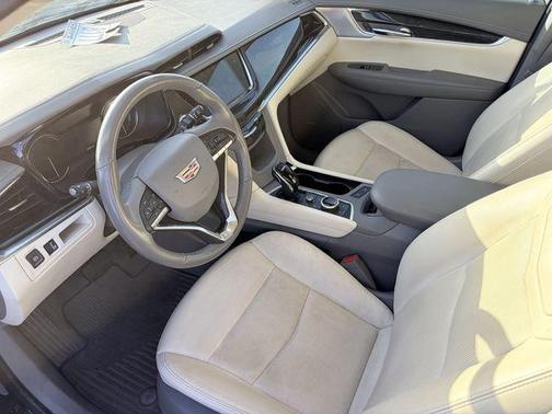 Garnet Metallic 2021 Cadillac XT6 Premium Luxury FWD