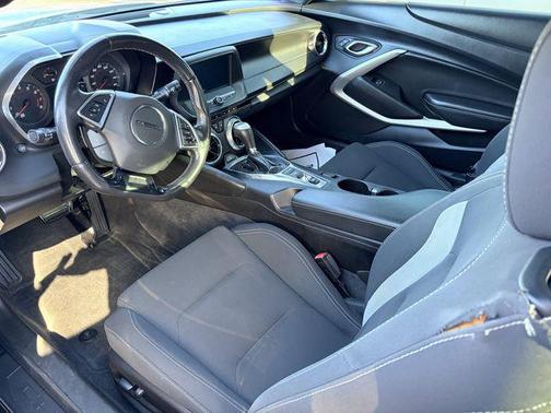 2017 Chevrolet Camaro 1LT