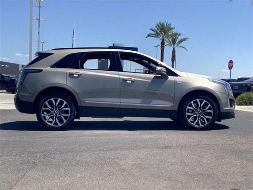 2023 Cadillac XT5 Sport