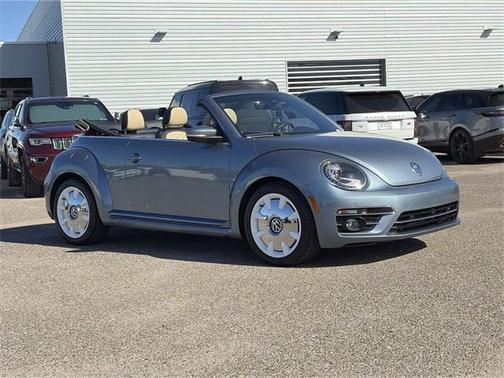 2019 Volkswagen Beetle 2.0T SE