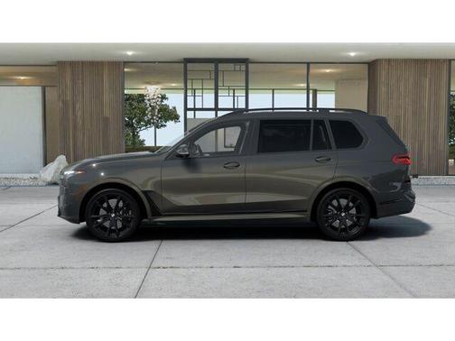 Dravit Grey Metallic 2026 BMW X7 M60i