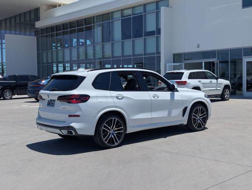 Alpine White 2026 BMW X5 sDrive40i
