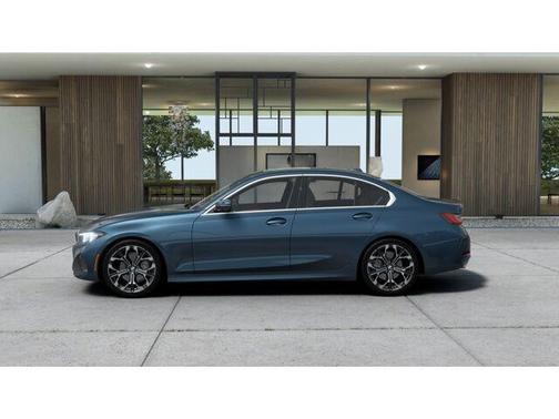 Arctic Race Blue Metallic 2026 BMW 330