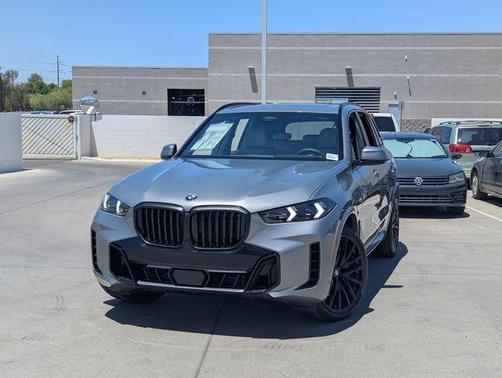Skyscraper Grey Metallic 2026 BMW X5 xDrive40i