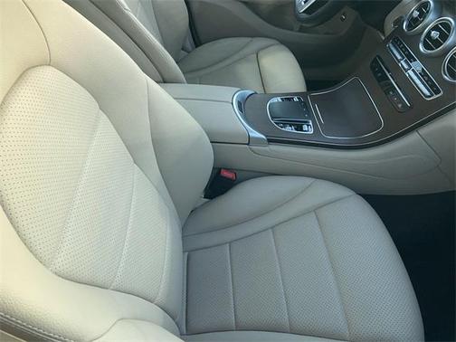 2021 Mercedes-Benz GLC 300 4MATIC