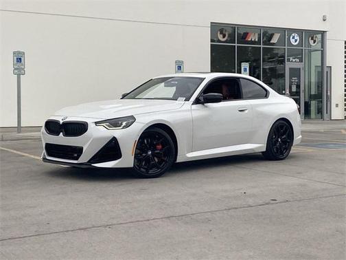 2026 BMW M240 i xDrive