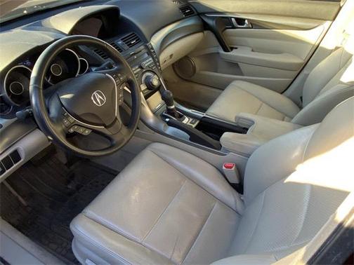 2011 Acura TL Technology