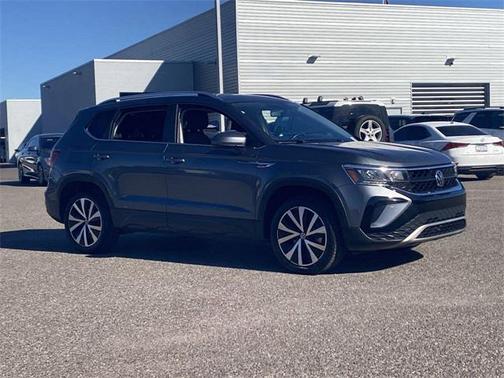 2022 Volkswagen Taos 1.5T SE