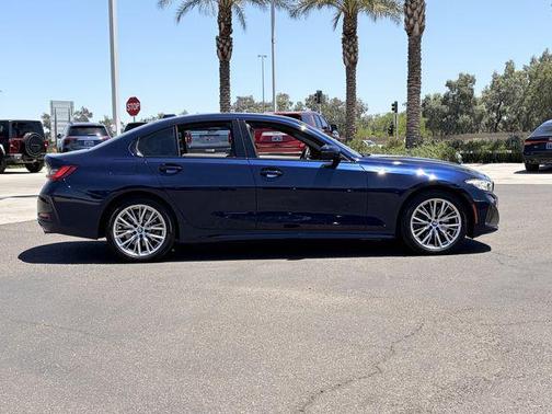 Tanzanite Blue II Metallic 2023 BMW 330 330i