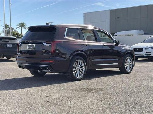 2021 Cadillac XT6 Premium Luxury FWD