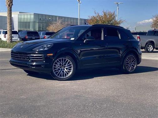 2023 Porsche Cayenne Platinum Edition
