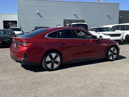 Vegas Red Metallic 2026 BMW i4 Gran Coupe xDrive40