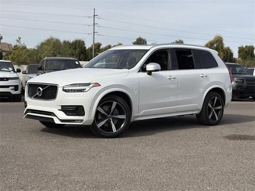2019 Volvo XC90 T6 R-Design