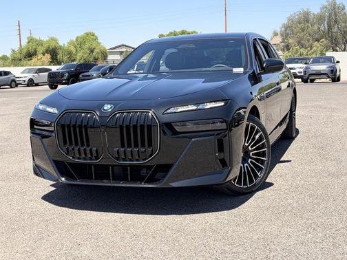 Black Sapphire Metallic 2025 BMW 750e i xDrive