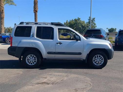 2014 Nissan Xterra S