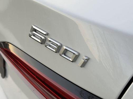 2025 BMW 530 i