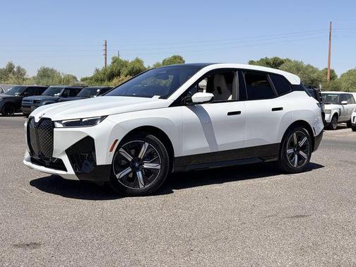 Mineral White Metallic 2023 BMW iX xDrive50