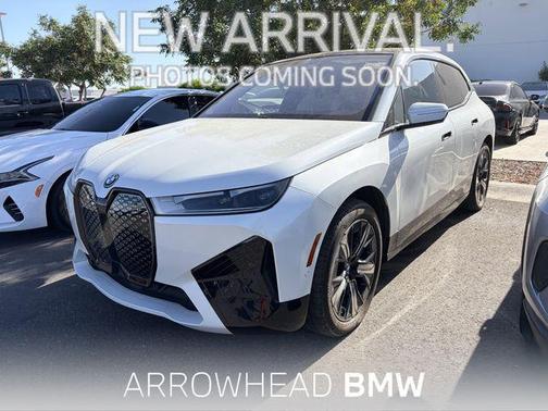 Mineral White Metallic 2023 BMW iX xDrive50