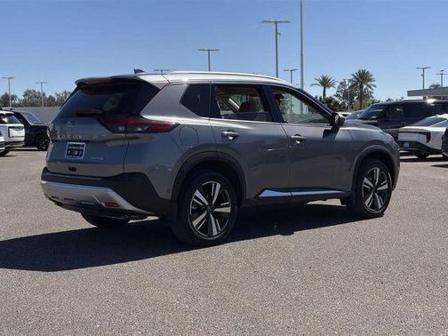 2023 Nissan Rogue Platinum