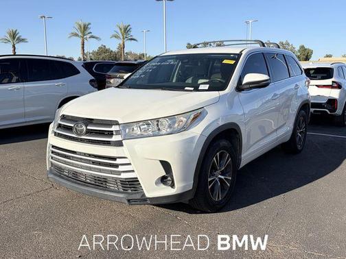 Blizzard Pearl 2018 Toyota Highlander LE