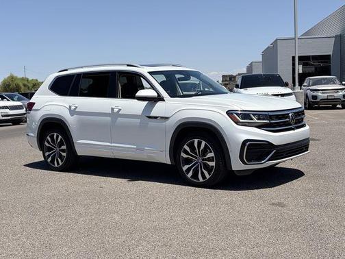 Oryx White Pearl 2022 Volkswagen Atlas 3.6L SEL Premium