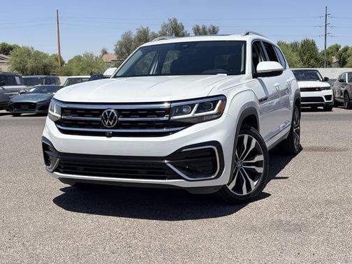 Oryx White Pearl 2022 Volkswagen Atlas 3.6L SEL Premium