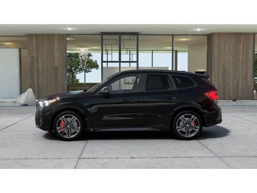 Black Sapphire Metallic 2026 BMW X1 xDrive28i