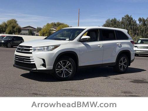 2019 Toyota Highlander LE
