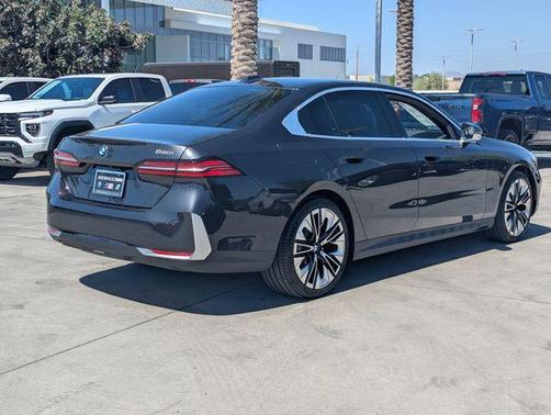Dark Graphite Metallic 2027 BMW 530 i