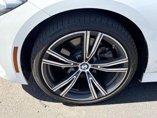 Mineral White Metallic 2023 BMW 330 330i
