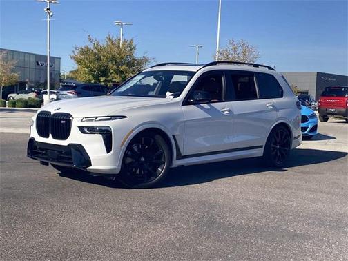2026 BMW X7 M60i