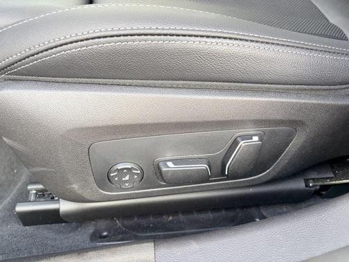 Black Sapphire Metallic 2025 BMW M340 M340i