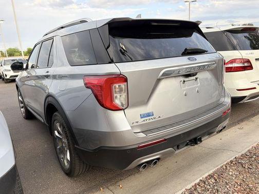 ICONIC SILVER METALLIC 2020 Ford Explorer Platinum