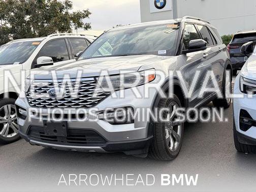 ICONIC SILVER METALLIC 2020 Ford Explorer Platinum