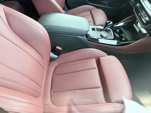 Gray Metallic 2025 BMW X4 M40i