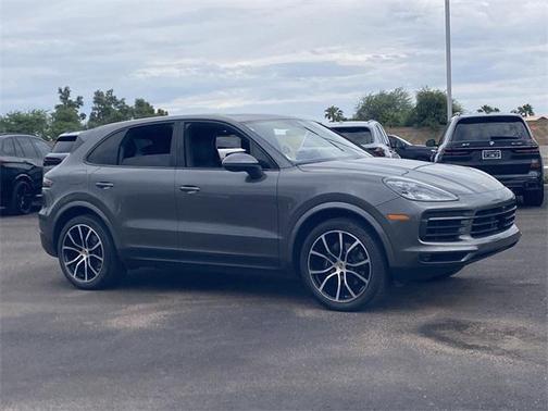 2020 Porsche Cayenne Cayenne