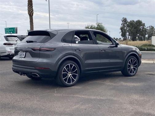 2020 Porsche Cayenne Cayenne