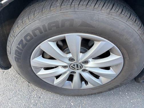 2012 Volkswagen Passat 2.5 S