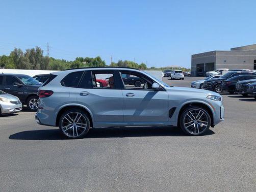 Brooklyn Grey Metallic 2026 BMW X5 sDrive40i