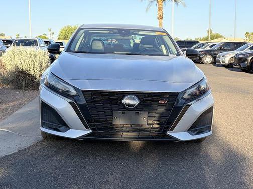 Brilliant Silver Metallic 2024 Nissan Altima SR FWD