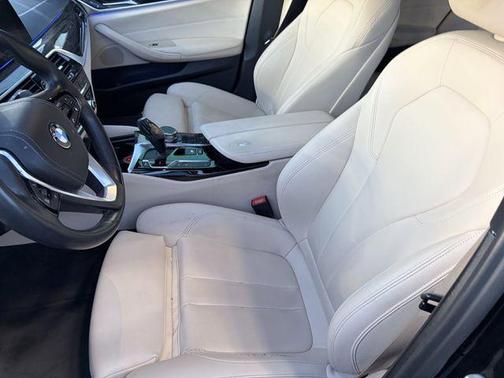 2019 BMW 530e iPerformance