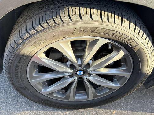 Jet Black 2019 BMW X3 sDrive30i