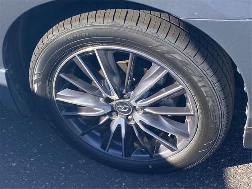 2016 INFINITI QX60 Base